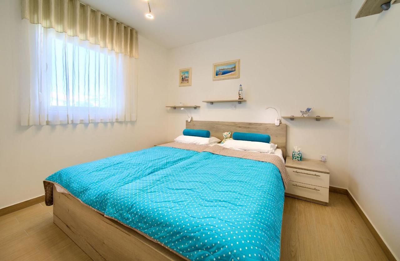 Apartment Crystal Aura Malinska Luaran gambar