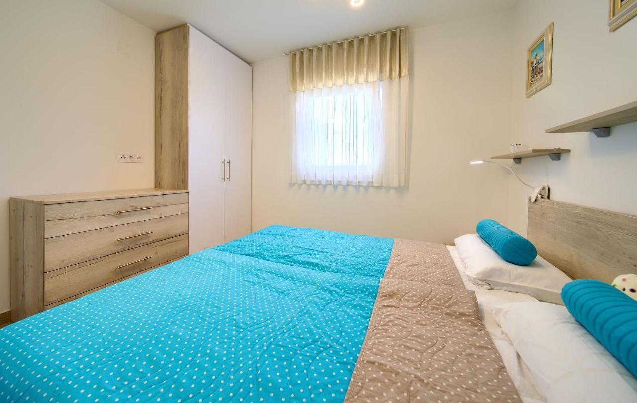 Apartment Crystal Aura Malinska Luaran gambar